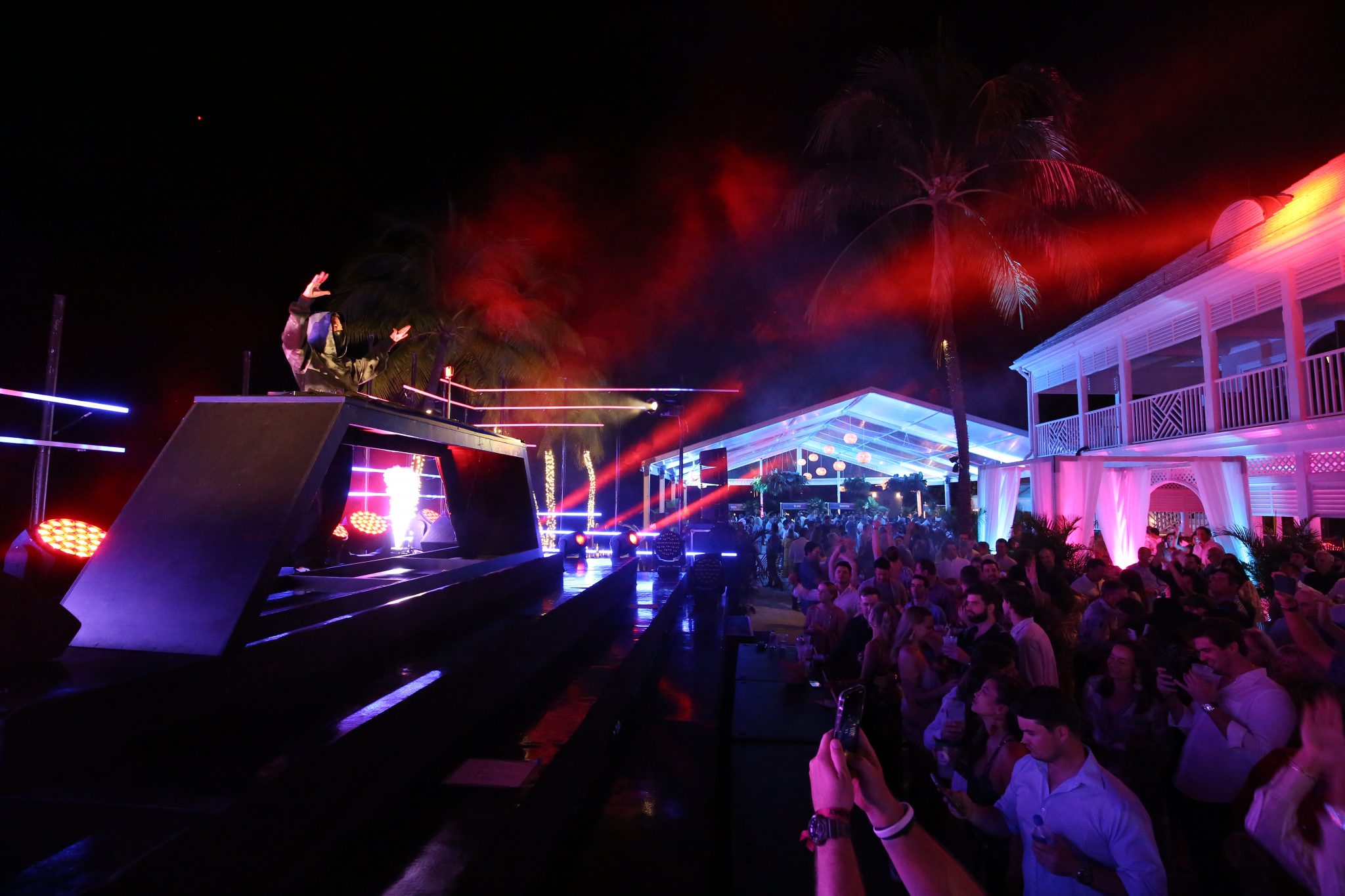 Annual Beach Party Goes Global - Hero World Challenge